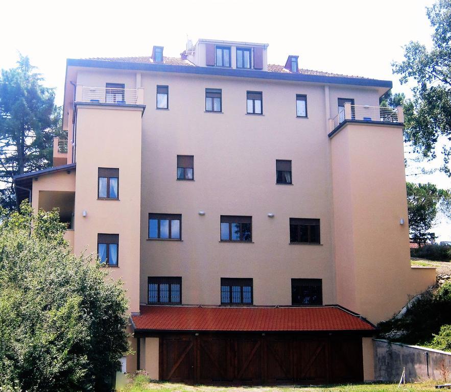 Tenuta I Lecci Terranuova Bracciolini Luaran gambar